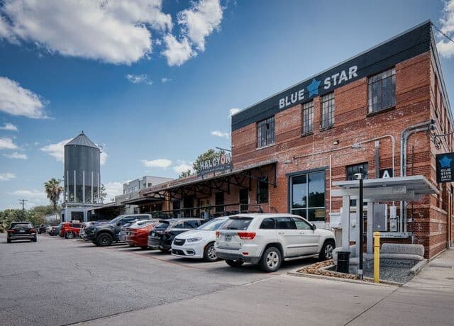 400 E Guenther Street Unit 1102, San Antonio, TX 78210 — photo 23