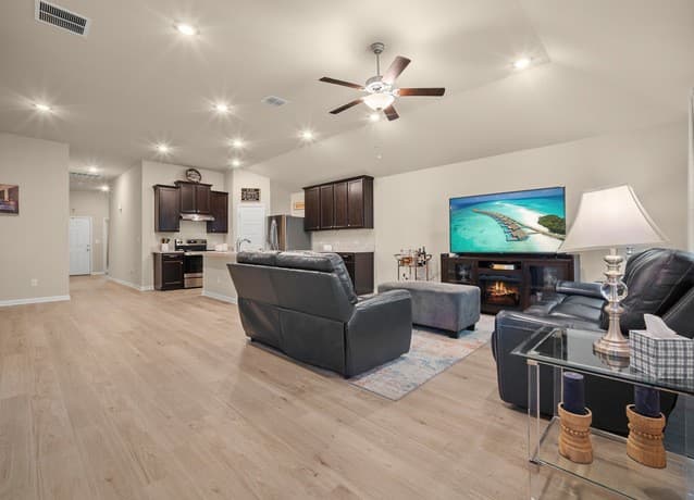 4311  Southton Woods, San Antonio, TX 78223 — photo 13
