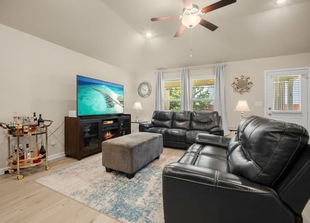 4311  Southton Woods, San Antonio, TX 78223 — photo 5