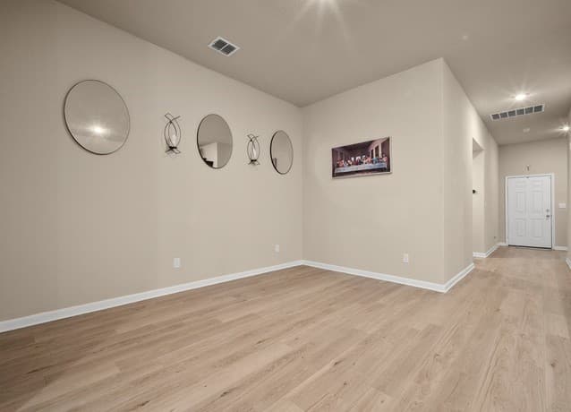 4311  Southton Woods, San Antonio, TX 78223 — photo 7