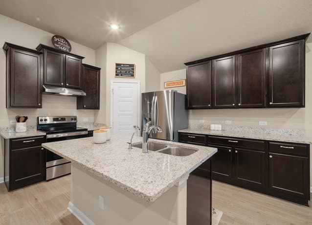 4311  Southton Woods, San Antonio, TX 78223 — photo 9