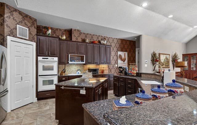 11  Westerleigh, San Antonio, TX 78218 — photo 13