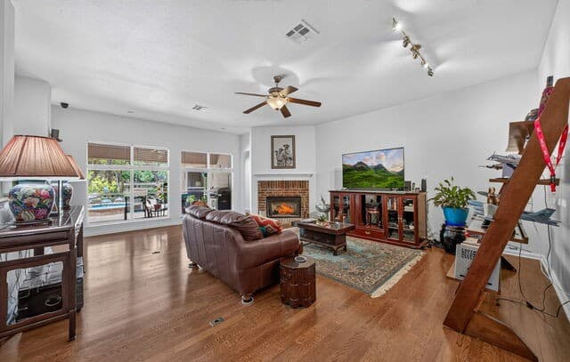 14525  Besinger Way, San Antonio, TX 78254 — photo 11