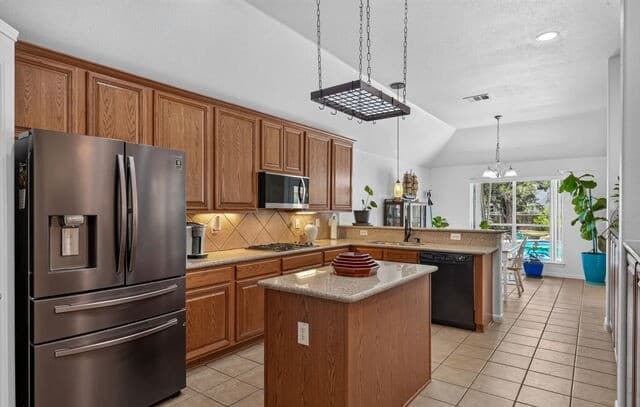 14525  Besinger Way, San Antonio, TX 78254 — photo 13
