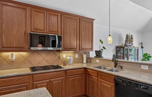 14525  Besinger Way, San Antonio, TX 78254 — photo 14
