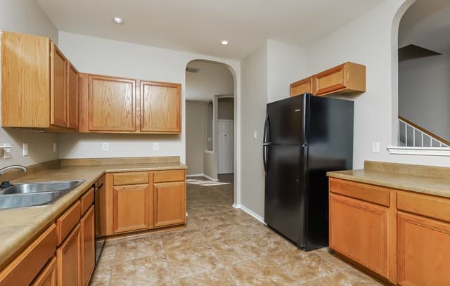 8611  Tioga Pass, Helotes, TX 78023 — photo 2