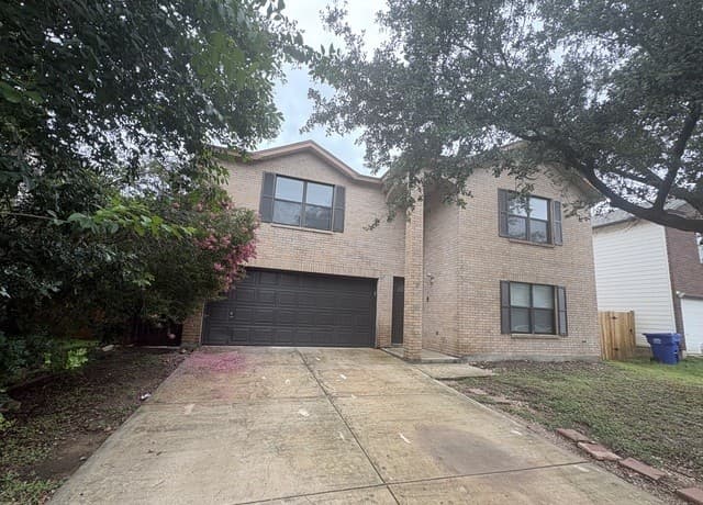 8110  Stagwood Hl