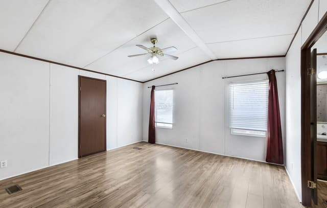 22707  Savannah Hts, Von Ormy, TX 78073 — photo 12
