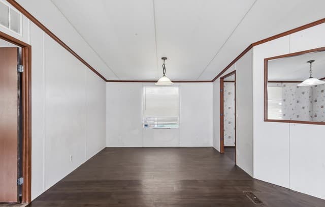 22707  Savannah Hts, Von Ormy, TX 78073 — photo 5