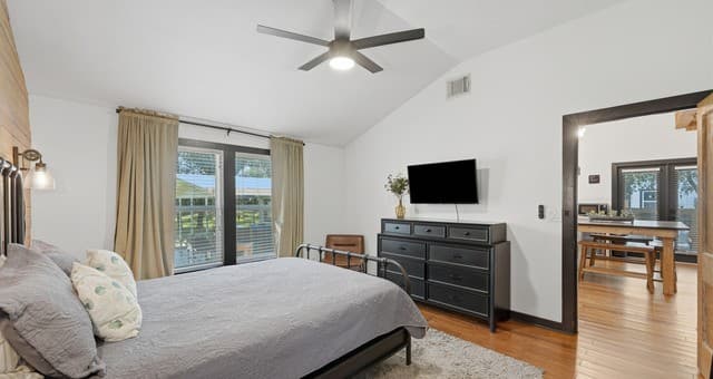 321 E Mistletoe, San Antonio, TX 78212 — photo 5