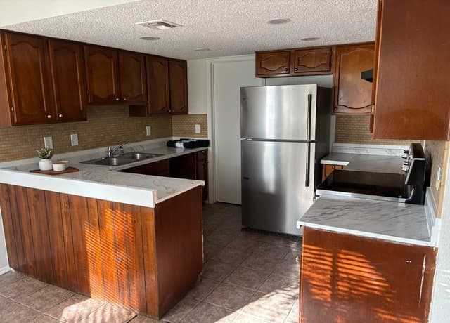 9619  Annandale, San Antonio, TX 78239 — photo 4