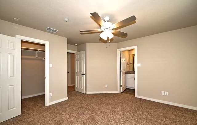 11302  Clearmine Unit 102, San Antonio, TX 78224 — photo 16