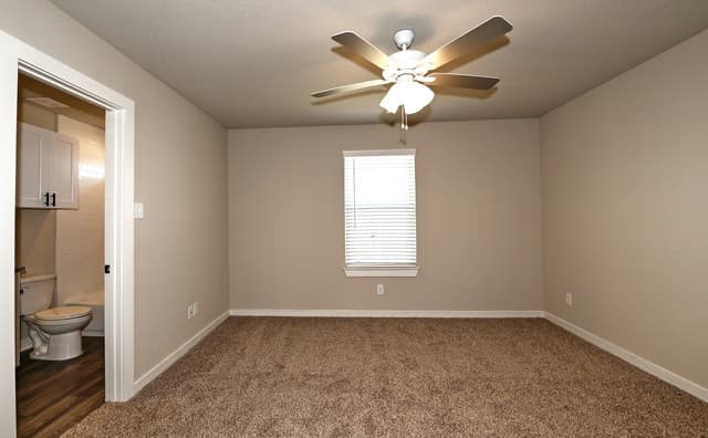 11302  Clearmine Unit 102, San Antonio, TX 78224 — photo 17
