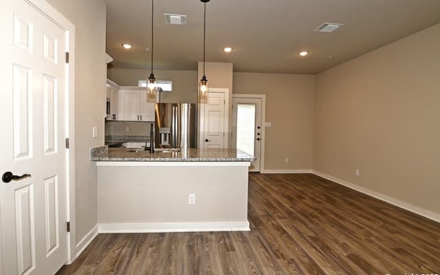 11315  Clearmine Unit 102, San Antonio, TX 78224 — photo 17