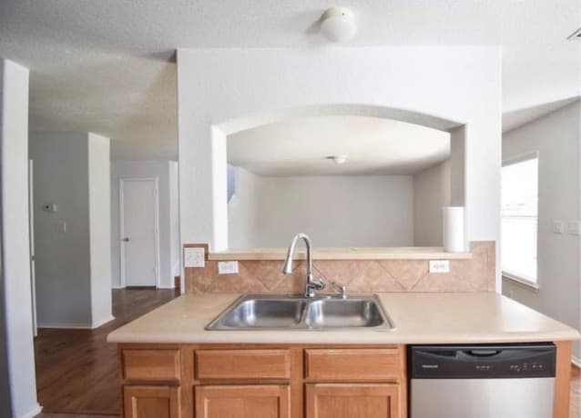 3418  Aranda Fields, Converse, TX 78109 — photo 3