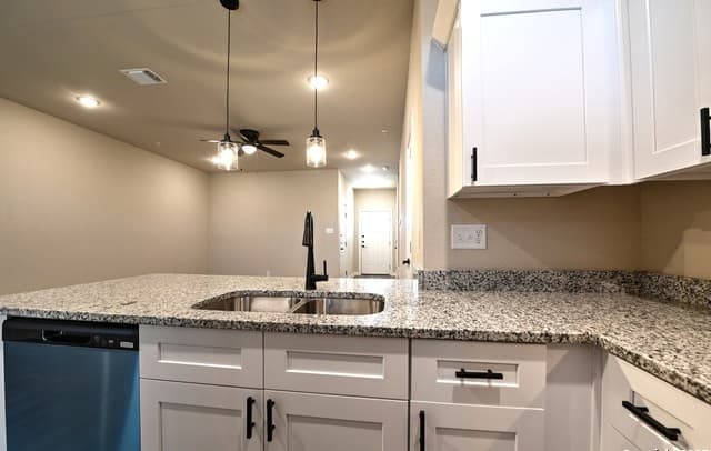 11310  Clearmine Unit 103, San Antonio, TX 78224 — photo 21