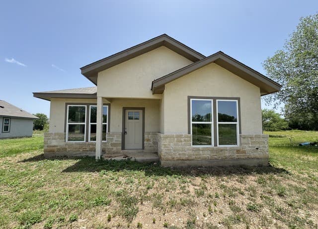 4712  Higdon, San Antonio, TX 78223 — photo 2