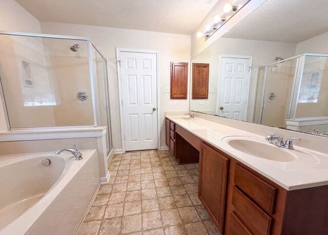 622  Mesa Loop, San Antonio, TX 78258 — photo 13