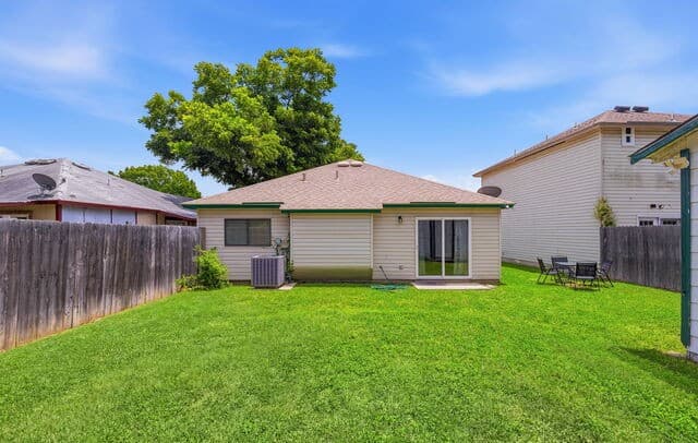 9743  Green Plain Dr, San Antonio, TX 78245 — photo 14