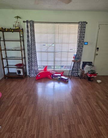 4426  Jamestown, San Antonio, TX 78220 — photo 4