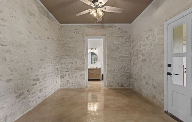 824  High St, Comfort, TX 78013 — photo 12