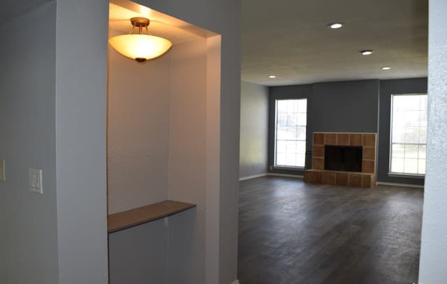 8119  Scottshill, San Antonio, TX 78209 — photo 5