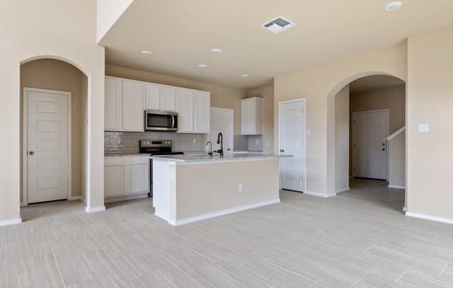 3640  Wet Cloud Dr, New Braunfels, TX 78130 — photo 3