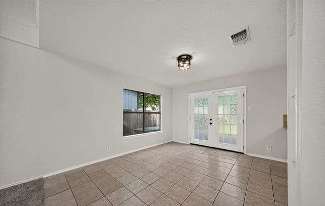 7106  Warrior Trl, San Antonio, TX 78244 — photo 18