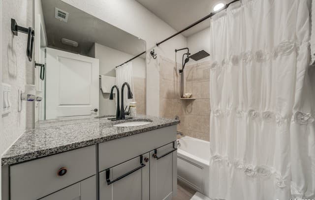 11934  Chipper Landing, San Antonio, TX 78221 — photo 19