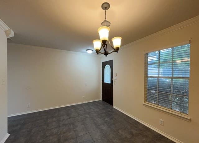 2611  Thunder Gulch, San Antonio, TX 78245 — photo 11