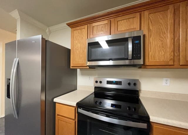 2611  Thunder Gulch, San Antonio, TX 78245 — photo 14