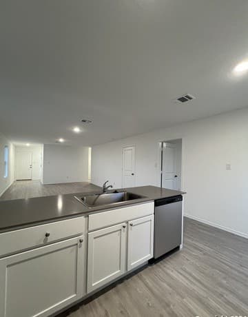 9904  Wye Mill, San Antonio, TX 78254 — photo 10