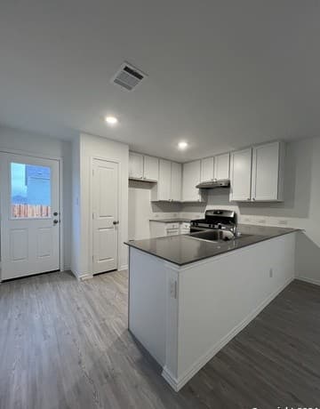 9904  Wye Mill, San Antonio, TX 78254 — photo 8