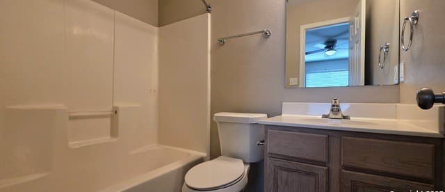 523  Clearfield Dr, New Braunfels, TX 78130 — photo 8