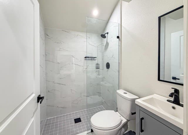 308 S Mesquite St Unit 4, San Antonio, TX 78203 — photo 17