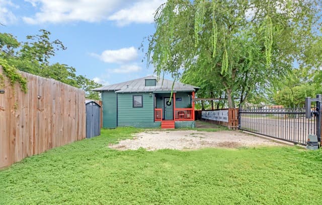 713  Lockhart, San Antonio, TX 78202 — photo 18