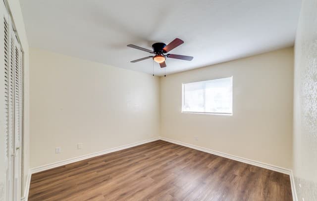651 N San Augustine Ave, San Antonio, TX 78228 — photo 18