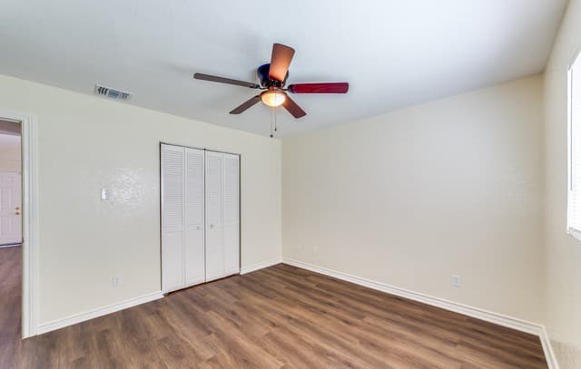 651 N San Augustine Ave, San Antonio, TX 78228 — photo 19