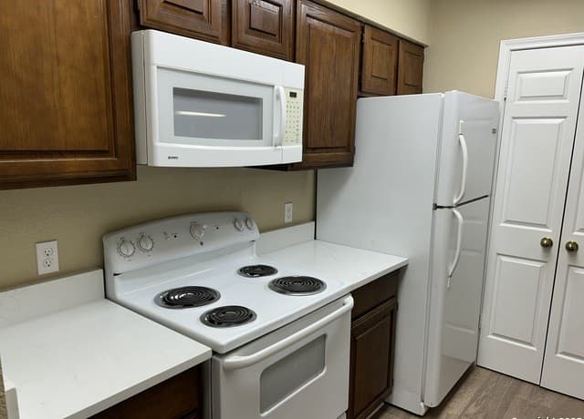 13130  Blanco Rd Unit APT 207, San Antonio, TX 78216 — photo 4