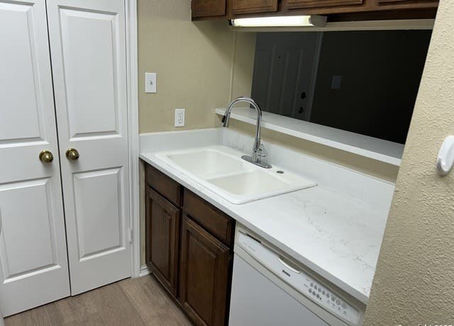 13130  Blanco Rd Unit APT 207, San Antonio, TX 78216 — photo 5