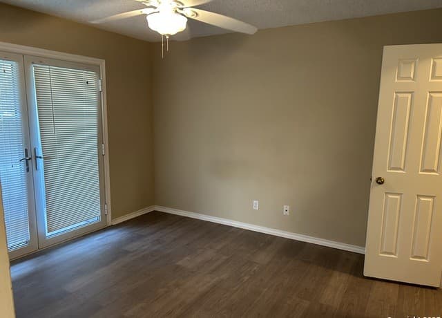 13130  Blanco Rd Unit APT 207, San Antonio, TX 78216 — photo 6