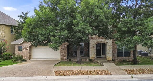 139  Evans Oak Ln, San Antonio, TX 78260 — photo 2