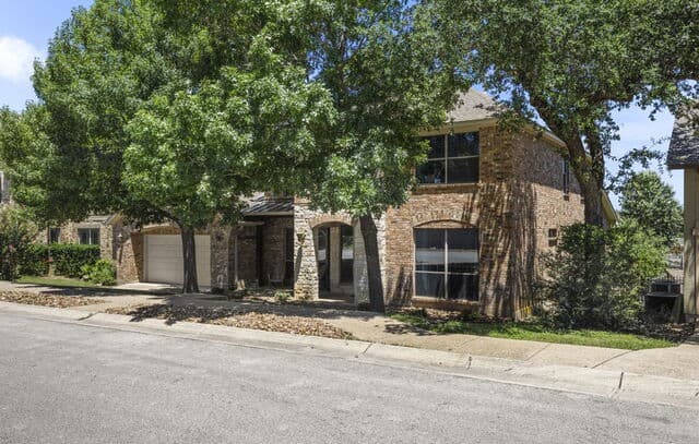 139  Evans Oak Ln, San Antonio, TX 78260 — photo 5