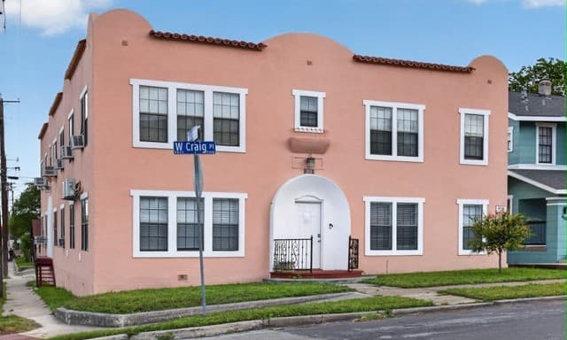 902 W Craig Unit 1, San Antonio, TX 78201 — photo 3