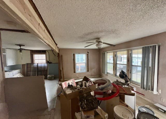 222  Golden Crown Dr, San Antonio, TX 78223 — photo 2