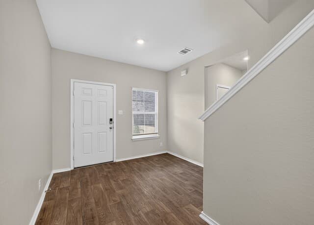 6607  Embankment Rd, San Antonio, TX 78252 — photo 3