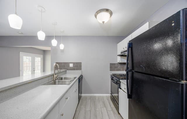 4402  Bright Sun St, San Antonio, TX 78217 — photo 11