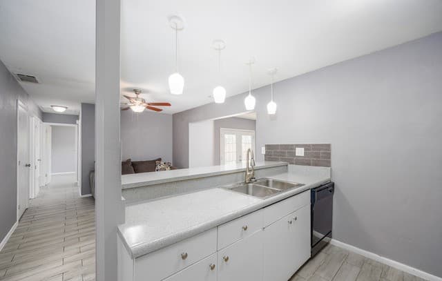 4402  Bright Sun St, San Antonio, TX 78217 — photo 13