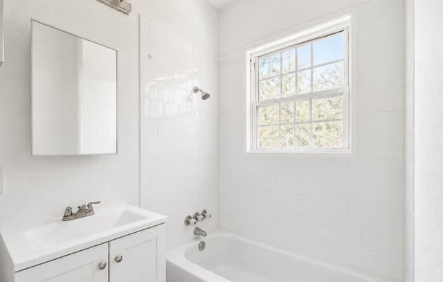 843  Culebra Rd, San Antonio, TX 78201 — photo 11