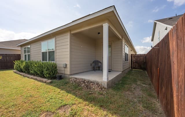 3715  Newton Bay, San Antonio, TX 78223 — photo 17